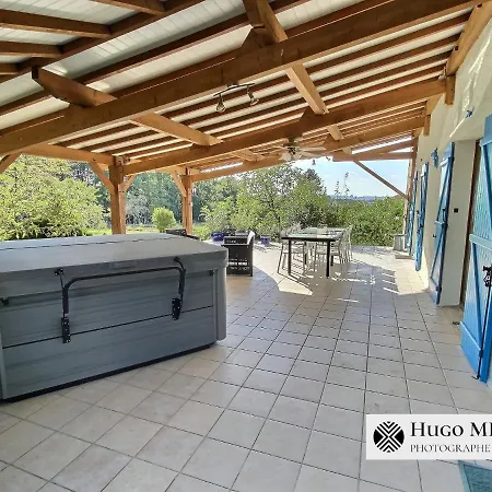 Les Volets Bleus Holiday home La Chapelle-aux-Bois
