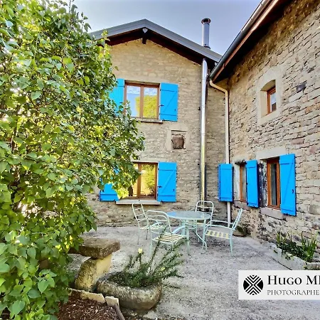 Les Volets Bleus Holiday home La Chapelle-aux-Bois