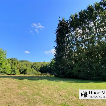 Les Volets Bleus Holiday home